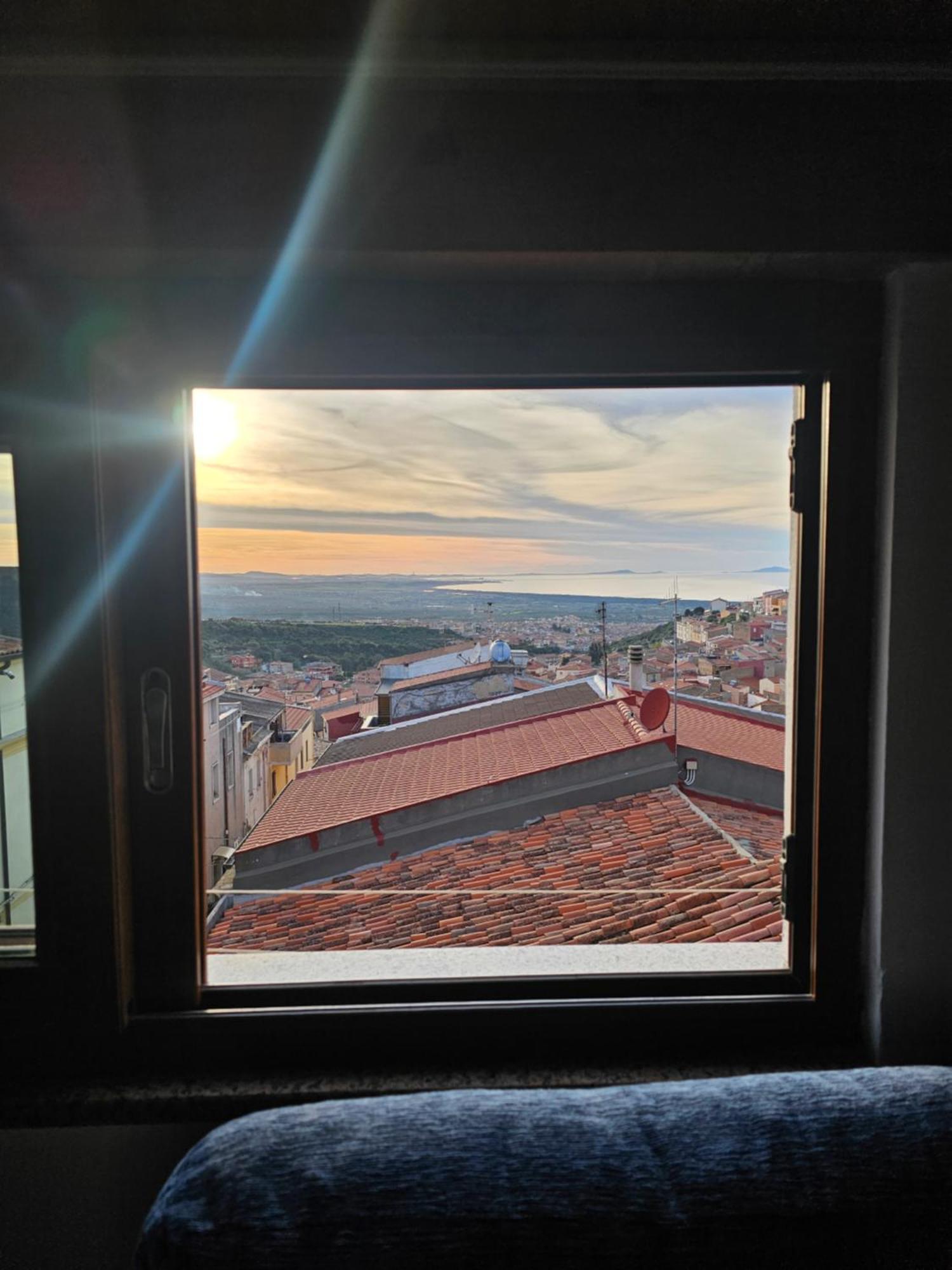The Sun'S Kiss Villa Sennori Ngoại thất bức ảnh